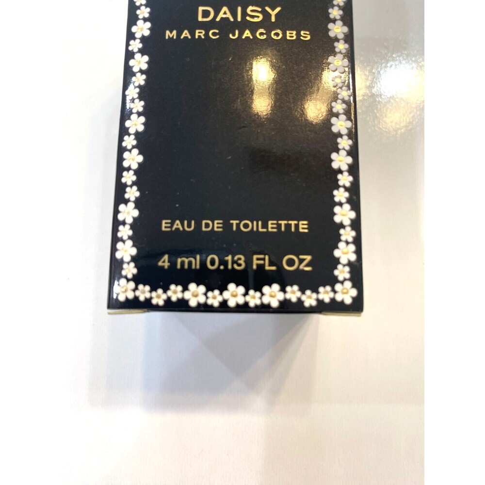 Marc Jacobs Daisy (4ml-0.13fl oz) Women's EDT Perfume Miniature Splash NEW - Picture 3 of 5